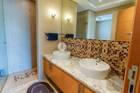 Villa à Jumeirah Park, Dubai, 4 chambres, 510.8 m², № 42136 - photo 32