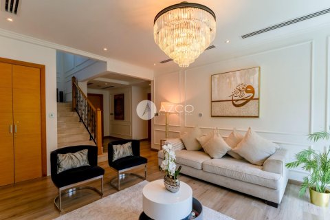 Villa à Jumeirah Park, Dubai, 4 chambres, 510.8 m², № 42136 - photo 7