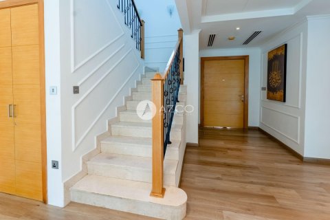 Villa à Jumeirah Park, Dubai, 4 chambres, 510.8 m², № 42136 - photo 19