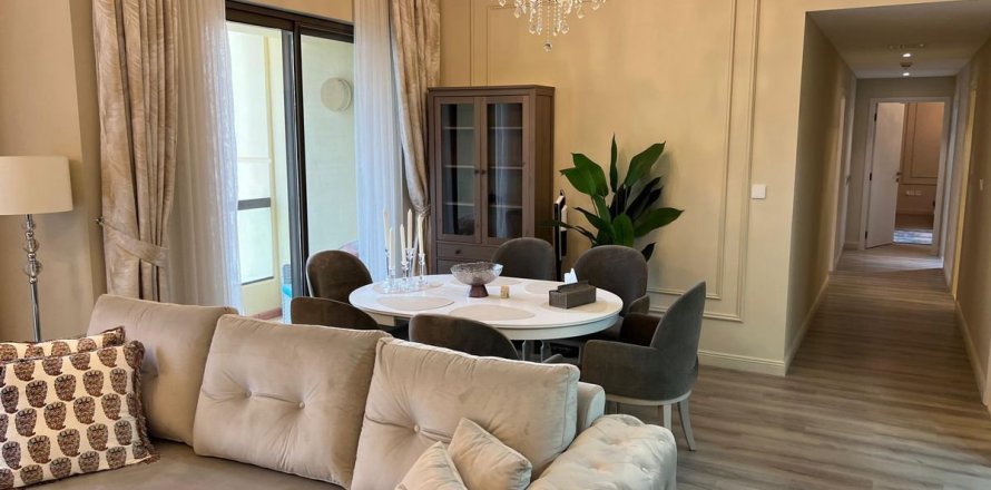Apartment in Dubai 2 bedrooms, 131.5 sq.m. № 49422