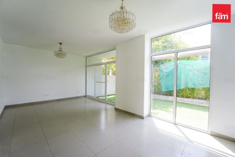Maison de ville à Dubai, 3 chambres, 288.6 m², № 49410 - photo 1