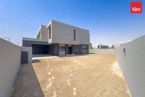 Villa in Dubai 4 bedrooms, 444.4 sq.m. № 49408 - photo 19