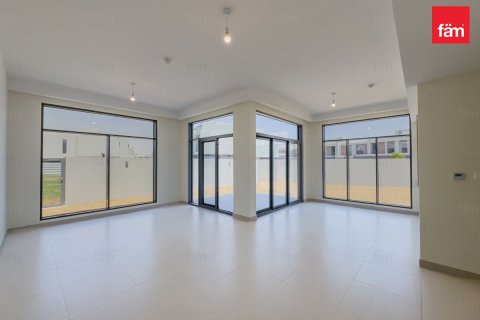 Villa in Dubai 4 bedrooms, 444.4 sq.m. № 49408 - photo 2