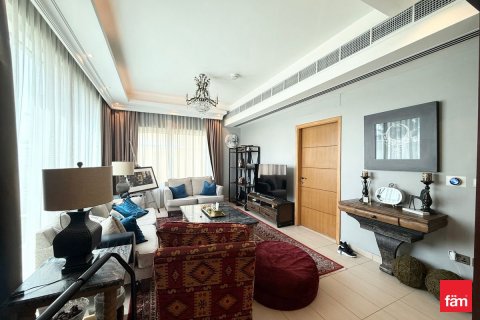 Villa in Dubai 4 bedrooms, 658.1 sq.m. № 41502 - photo 25