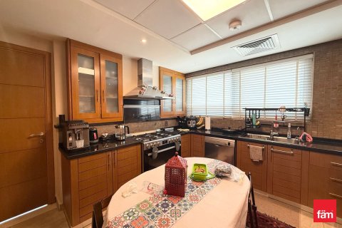 Villa in Dubai 4 bedrooms, 658.1 sq.m. № 41502 - photo 27