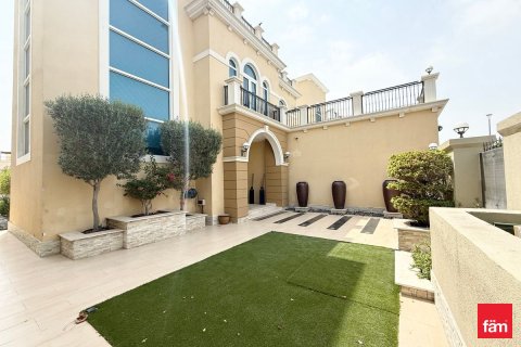 Villa in Dubai 4 bedrooms, 658.1 sq.m. № 41502 - photo 29