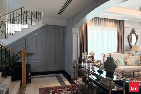 Villa in Dubai 4 bedrooms, 658.1 sq.m. № 41502 - photo 20