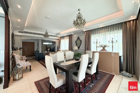 Villa in Dubai 4 bedrooms, 658.1 sq.m. № 41502 - photo 23