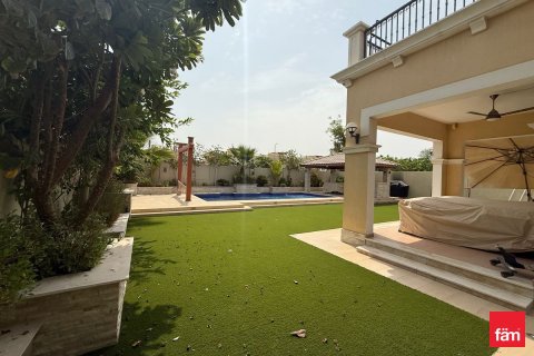 Villa in Dubai 4 bedrooms, 658.1 sq.m. № 41502 - photo 18