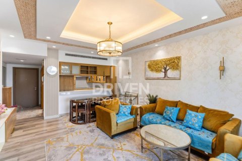 Apartment in The Views, Dubai 2 bedrooms, 116.04 sq.m. № 129317 - photo 3