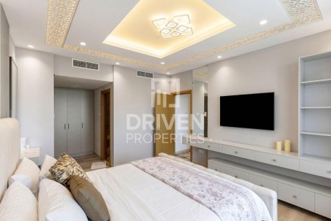 Apartment in The Views, Dubai 2 bedrooms, 116.04 sq.m. № 129317 - photo 9