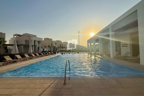 Villa en Arabian Ranches 3, Dubai, 4 dormitorios, 378 m², № 73794 - foto 17