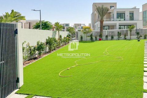 Villa en Arabian Ranches 3, Dubai, 4 dormitorios, 378 m², № 73794 - foto 13