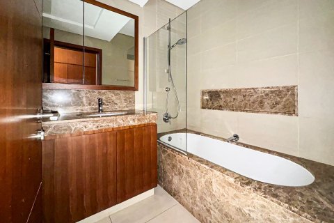 Apartment in The Hills, Dubai 2 bedrooms, 119.69 sq.m. № 142174 - photo 9