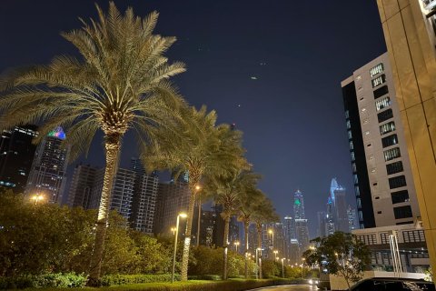 Apartment in The Hills, Dubai 2 bedrooms, 119.69 sq.m. № 142174 - photo 17