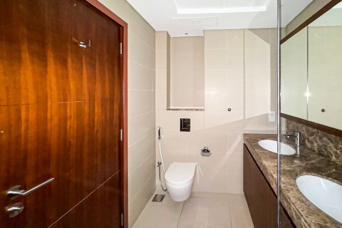 Apartment in The Hills, Dubai 2 bedrooms, 119.69 sq.m. № 142174 - photo 8
