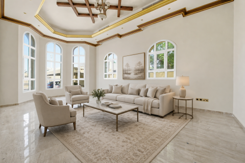 Villa in Al Barsha, Dubai 5 bedrooms, 350 sq.m. № 142177