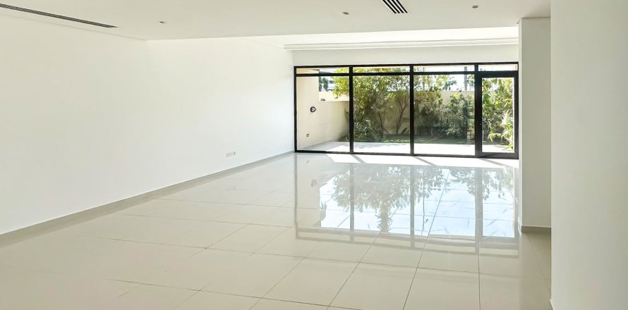 Вилла в DAMAC Hills (Akoya by DAMAC), Дубай, 3 спальни, 251.21м², № 142176