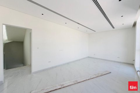 Villa à Al Quoz, Dubai, 6 chambres, 760.9 m², № 84842 - photo 6