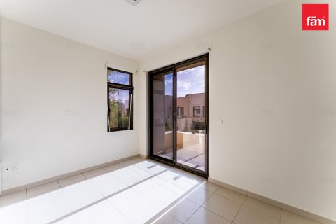 Adosado en Reem, Dubai, 3 dormitorios, 268 m², № 84282 - foto 15
