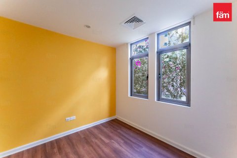 Adosado en Reem, Dubai, 3 dormitorios, 268 m², № 84282 - foto 6