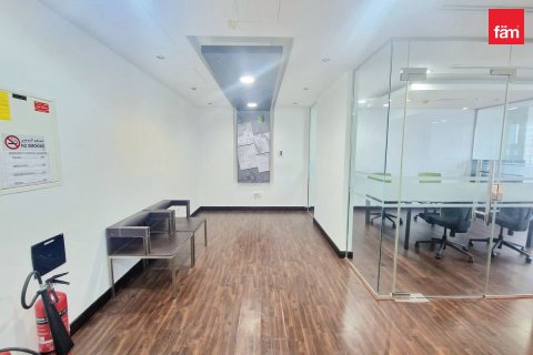 Oficina en Dubai, 95 m², № 84293