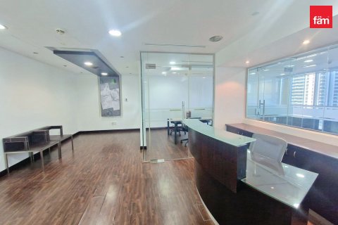 Oficina en Dubai, 95 m², № 84293 - foto 2