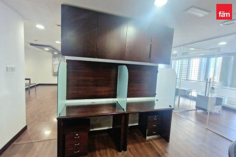 Oficina en Dubai, 95 m², № 84293 - foto 12