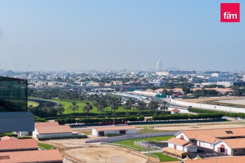 Снять в аренду квартиру в Бизнес-Бэе, Дубай: 1 спальня, 93.2м², № 9245 - фото 1