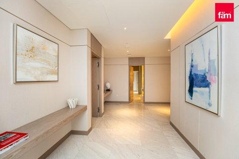 Apartment in Dubai 3 bedrooms, 299.4 sq.m. № 9544 - photo 10