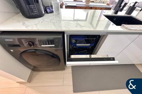 Купить квартиру в Джумейра Вилладж Серкл, Дубай: 2 спальни, 154м², № 91575 - фото 8