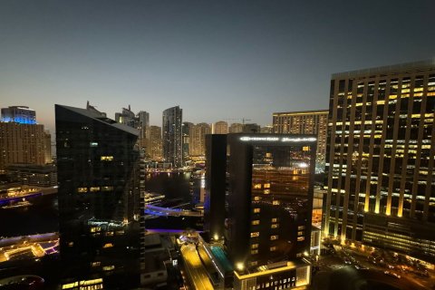 Apartamento en West Avenue Tower, Dubai Marina, Dubai, 1 dormitorio, 67 m², № 7759 - foto 1