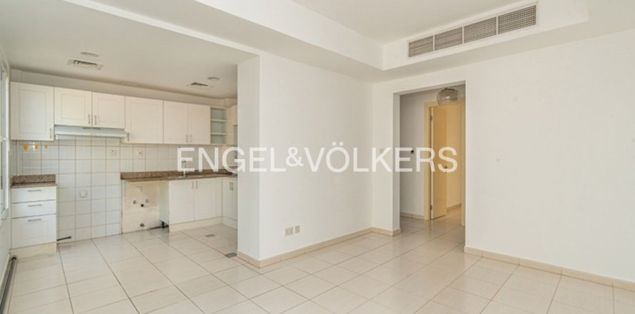 Таунхаус в Springs 11, The Springs, Дубай, 2 спальни, 172.4м², № 7758