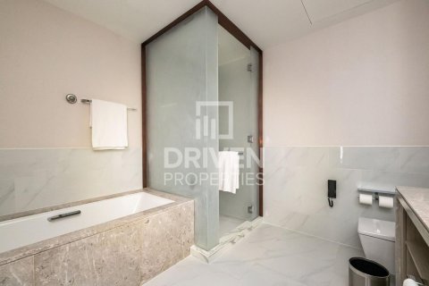 Apartment in Address Harbour Point, Dubai Creek Harbour (The Lagoons), Dubai 1 bedroom, 74.79 sq.m. № 127343 - photo 9