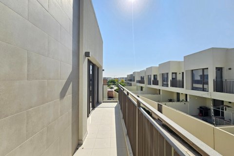 Снять в аренду виллу в Dubai South (Dubai World Central), Дубай: 4 спальни, 297.28960000м², № 93807 - фото 20