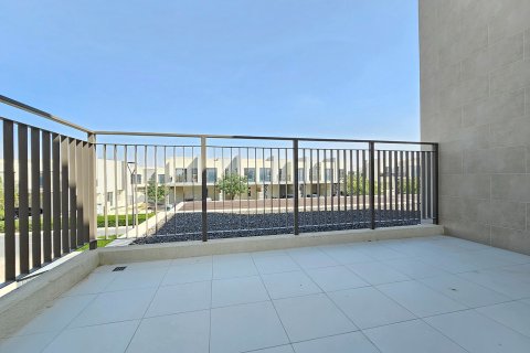 Снять в аренду виллу в Dubai South (Dubai World Central), Дубай: 4 спальни, 297.28960000м², № 93807 - фото 22