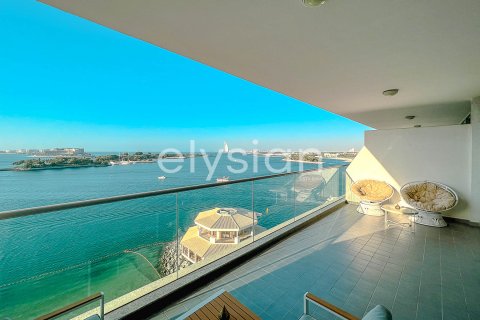 Appartement à Azure Residences, Palm Jumeirah, Dubai, 1 chambre, 106 m², № 38108 - photo 1