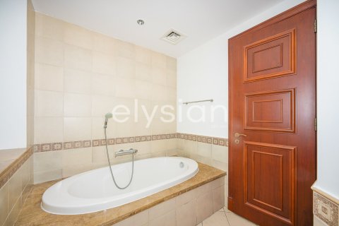 Apartamento en Golden Mile, Palm Jumeirah, Dubai, 2 dormitorios, 168 m², № 38101 - foto 4