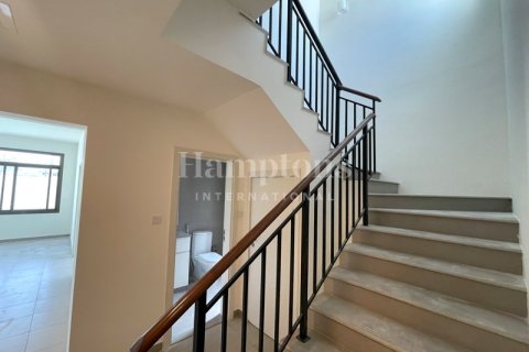 Adosado en Noor Townhouses, Town Square, Dubai, 4 dormitorios, 303.92008711 m², № 12726 - foto 8