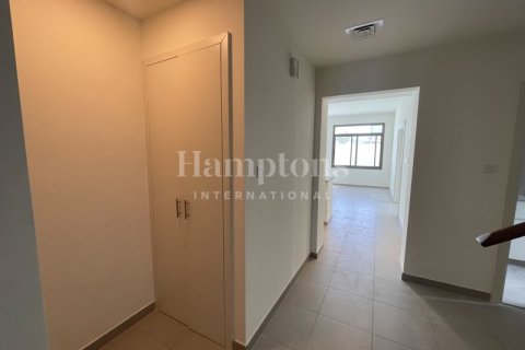 Adosado en Noor Townhouses, Town Square, Dubai, 4 dormitorios, 303.92008711 m², № 12726 - foto 5