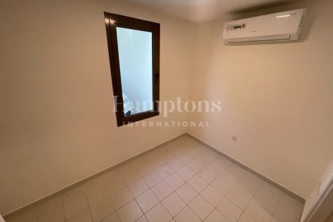 Adosado en Noor Townhouses, Town Square, Dubai, 4 dormitorios, 303.92008711 m², № 12726 - foto 6