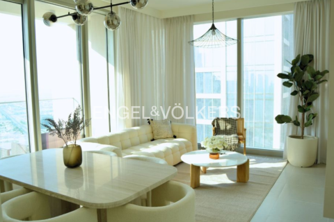 Apartamento en Forte 2, Downtown Dubai (Downtown Burj Dubai), Dubai, 2 dormitorios, 105.1 m², № 7411 - foto 1