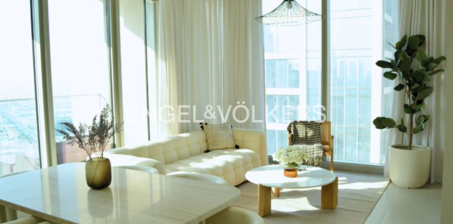 Apartamento en Forte 2, Downtown Dubai (Downtown Burj Dubai), Dubai, 2 dormitorios, 105.1 m², № 7411
