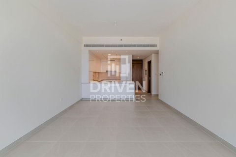 Apartment in Al Wasl, Dubai 2 bedrooms, 132 sq.m. № 19559 - photo 1