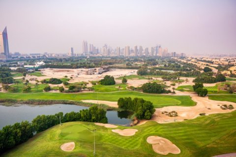 Apartment in The Hills, Dubai 3 bedrooms, 171.2 sq.m. № 20975 - photo 2