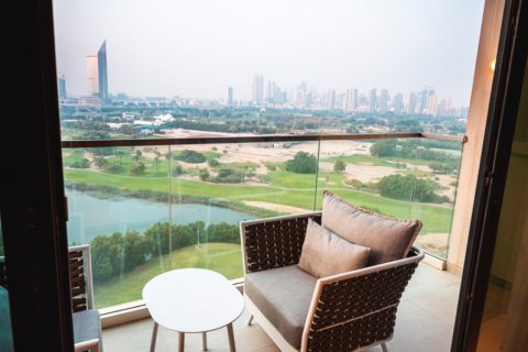Apartment in The Hills, Dubai 3 bedrooms, 171.2 sq.m. № 20975 - photo 6