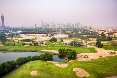 Apartment in The Hills, Dubai 3 bedrooms, 171.2 sq.m. № 20989 - photo 2