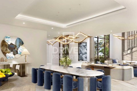 Villa in Nad Al Sheba 1, Nadd Al Sheba, Dubai 5 bedrooms, 581.2 sq.m. № 135859 - photo 15