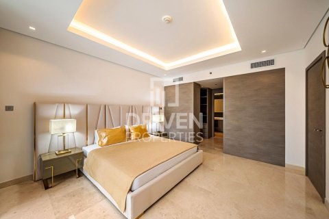 Apartment in Business Bay, Dubai 1 bedroom, 90.49 sq.m. № 135847 - photo 15