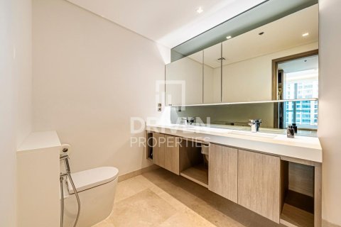 Apartment in Business Bay, Dubai 1 bedroom, 90.49 sq.m. № 135847 - photo 9